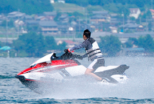 水上バイク免許　特殊小型船舶免許　マリンライセンスロイヤル愛知　ボート免許愛知