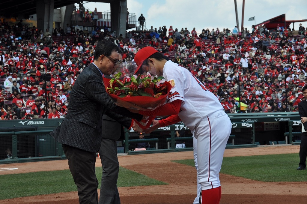 カープスポンサードゲーム　マリンライセンスロイヤル
