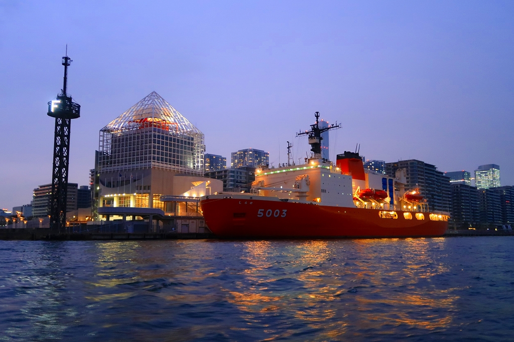 勝どきマリーナ　レンタルボート　クルージング　マリンライセンスロイヤル東京　晴海ふ頭