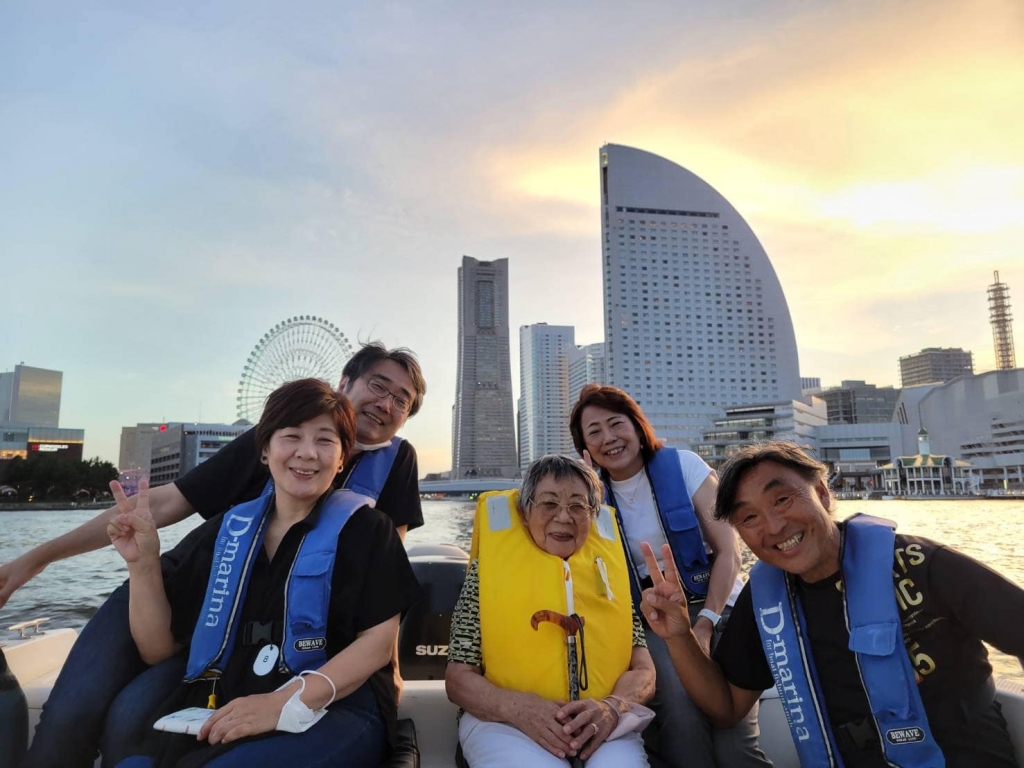 マリンライセンスロイヤル東京　サンセットクルージング操船セミナー　操船セミナー